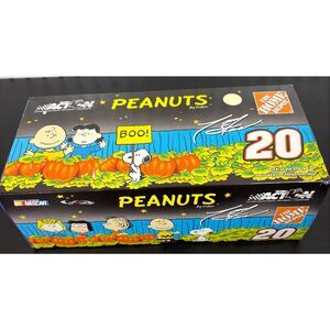 Action Tony Stewart #20 Peanuts 2002 die cast car